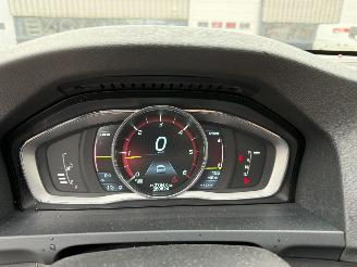 Volvo V-60 2.4 D6 AWD Plug-In Hybrid Summum picture 19