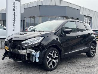 skadebil auto Renault Captur 1.2 TCe Intens AUTOMAAT 2018/5
