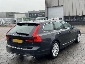 Volvo V-90 2.0 T4 Business Luxury+ Inscription picture 4