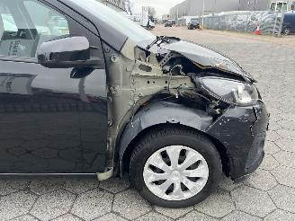 Peugeot 108 1.0 e-VTi Active picture 9