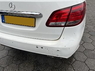 Mercedes B-klasse 220 d Ambition AUTOMAAT picture 10