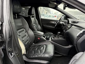 Nissan Qashqai 1.3 DIG-T Tekna picture 16
