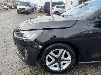 Ford Focus Wagon 1.0 EcoBoost Hybrid Connected picture 9