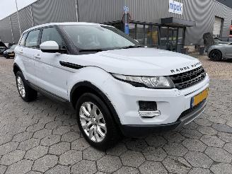 krockskadad bil auto Land Rover Range Rover Evoque 2.2 eD4 2WD Pure Business Edition 2015/3