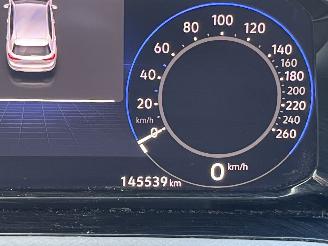 Volkswagen Golf 1.0 eTSI Life picture 15