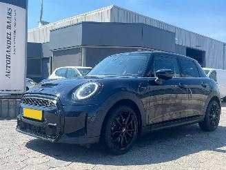 Schadeauto Mini Cooper S 2.0 John Cooper Works 2021/3