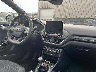 Ford Puma 1.0 EcoBoost Hybrid ST-Line Vignale picture 14