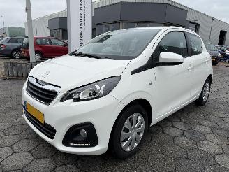 damaged passenger cars Peugeot 108 1.0 e-VTi Active 2019/4