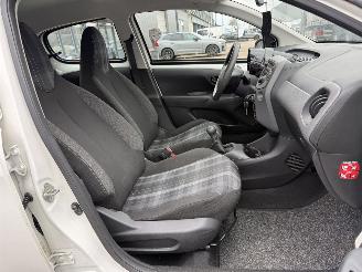 Peugeot 108 1.0 e-VTi Active picture 15