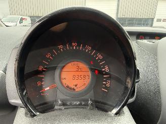 Peugeot 108 1.0 e-VTi Active picture 19