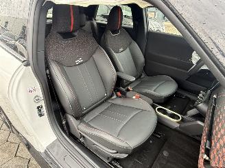 Mini Cooper SE John Cooper Works M 54.2 kWh picture 12