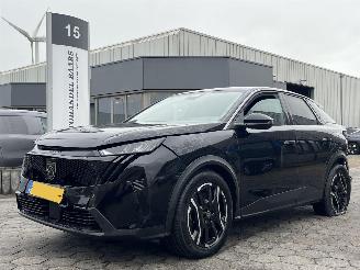 Coche accidentado Peugeot e-3008 Allure Avantage 210 73 kWh 2025/1