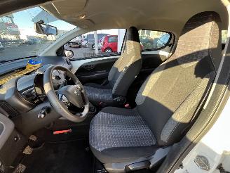 Peugeot 108 1.0 e-VTi Active picture 13