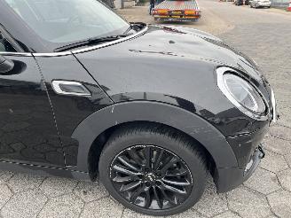 Mini Clubman 1.5 Cooper Business Edition AUTOMAAT picture 13