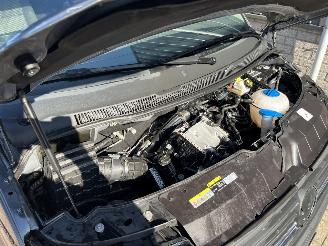 Volkswagen Transporter 2.0 TDI L2H3 28 picture 7