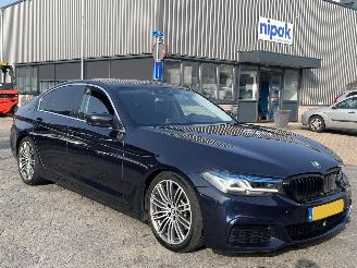 Schadeauto BMW 5-serie 530d xDrive High Executive 2017/6
