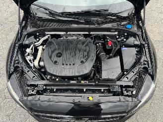 Volvo V-60 2.0 B3 Essential Edition picture 7