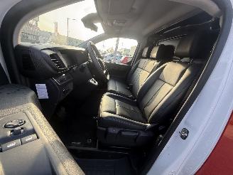 Toyota Proace 75 kWh Electric Worker Professional Extra Range L1 picture 12