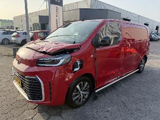 damaged commercial vehicles Toyota Proace 75 kWh Electric Worker Professional Extra Range L1 2025/5