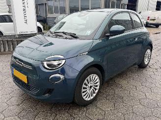 uszkodzony samochody osobowe Fiat 500 Urban 42 kWh 2023/5