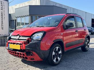 Schadeauto Fiat Panda 1.0 Hybrid City Cross 2020/10