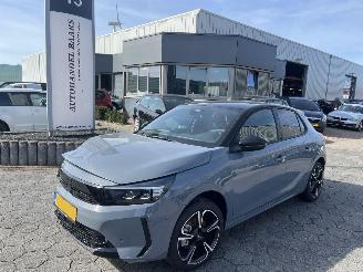 Schadeauto Opel Corsa 1.2 Turbo Hybrid Ultimate 2025/2