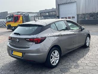 Opel Astra 1.0 Online Edition picture 4