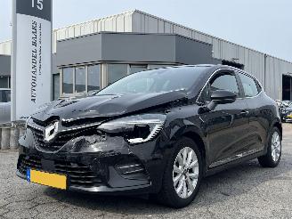 Schadeauto Renault Clio 1.0 TCe Intens 2019/9