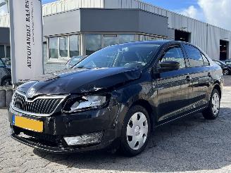 Schadeauto Skoda Rapid 1.2 TSI Greentech Elegance Businessline 2014/1