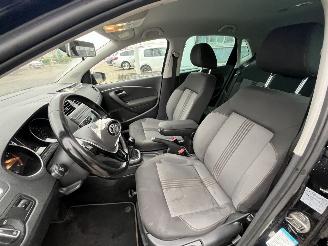 Volkswagen Polo 1.0 Comfortline Business R picture 14