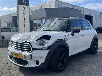 Schadeauto Mini Countryman 1.6 Cooper Pepper 2011/9
