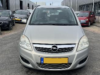 Opel Zafira 1.6 Temptation picture 2