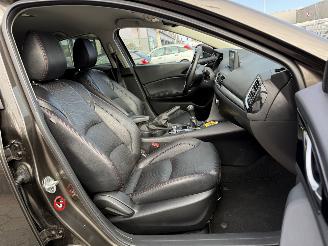 Mazda 3 2.0 GT-M picture 14