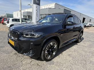 Coche accidentado BMW iX3 High Executive 80 kWh 2022/12