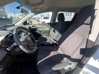 Chevrolet Aveo 1.2 LT picture 15