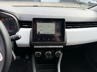 Renault Clio TCe 90 Evolution picture 19