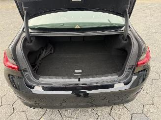 BMW 3-serie 330e Business Edition Plus picture 15