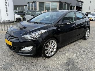 skadebil auto Hyundai I-30 1.6 GDI Business Edition 2012/4