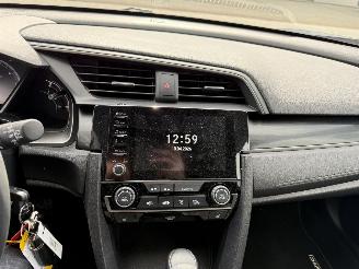 Honda Civic Autom 1.0 i-VTEC Elegance picture 20