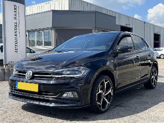 Schadeauto Volkswagen Polo 1.0 TSI Highline AUTOMAAT 2018/4