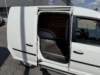 Volkswagen Caddy 1.6 TDI L1H1 picture 12