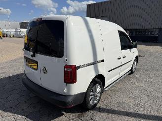 Volkswagen Caddy 1.6 TDI L1H1 picture 4