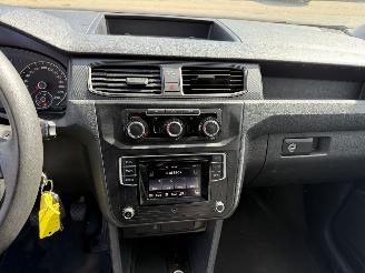 Volkswagen Caddy 1.6 TDI L1H1 picture 18