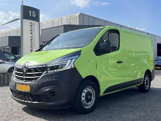 Schade bestelwagen Renault Trafic 1.6 dCi 95 L1H1 2020/4
