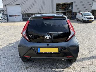 Toyota Aygo CABRIO-TOP x-cite picture 5