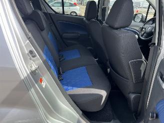 Suzuki Splash 1.0 Exclusive picture 9