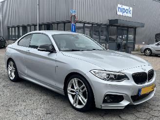 BMW 2-serie Coupé 220i M Sport picture 3