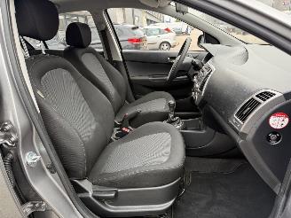 Hyundai I-20 1.2i First Edition picture 14