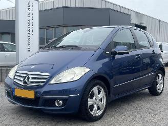 Unfallwagen Mercedes A-klasse 150 Avantgarde 2009/2