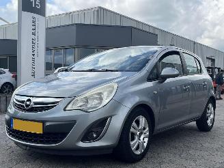 krockskadad bil auto Opel Corsa 1.2-16V Anniversary Edition 2012/2